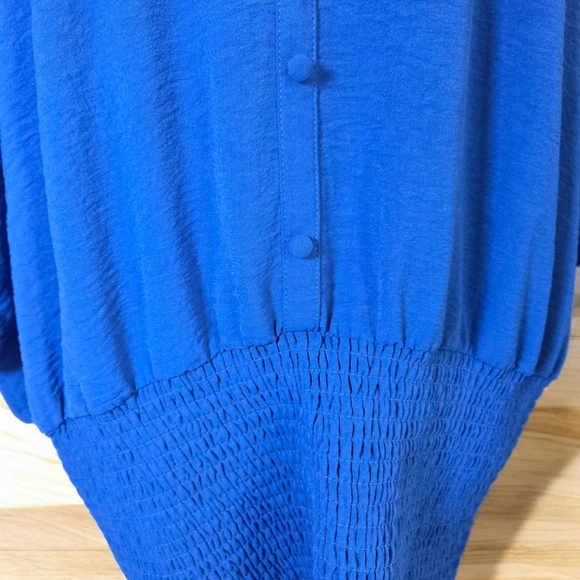 ⭐️Nina Leonard Blue Blouse with Batwing Sleeves Size XL - Picture 3 of 5